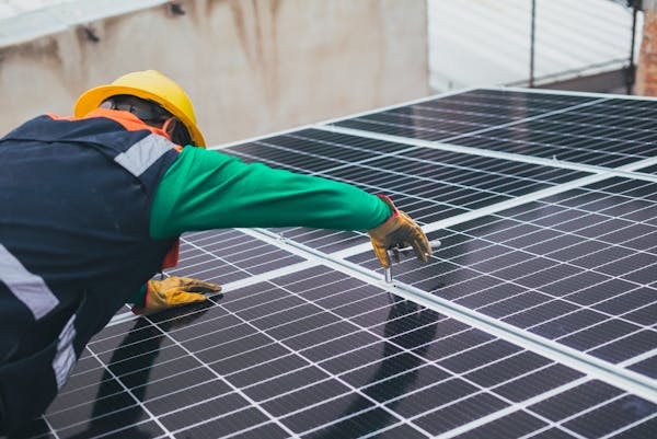Solar power backup solutions